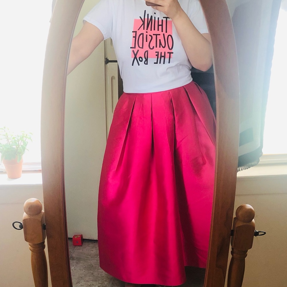 Think outside the box! Pink outfit of the day